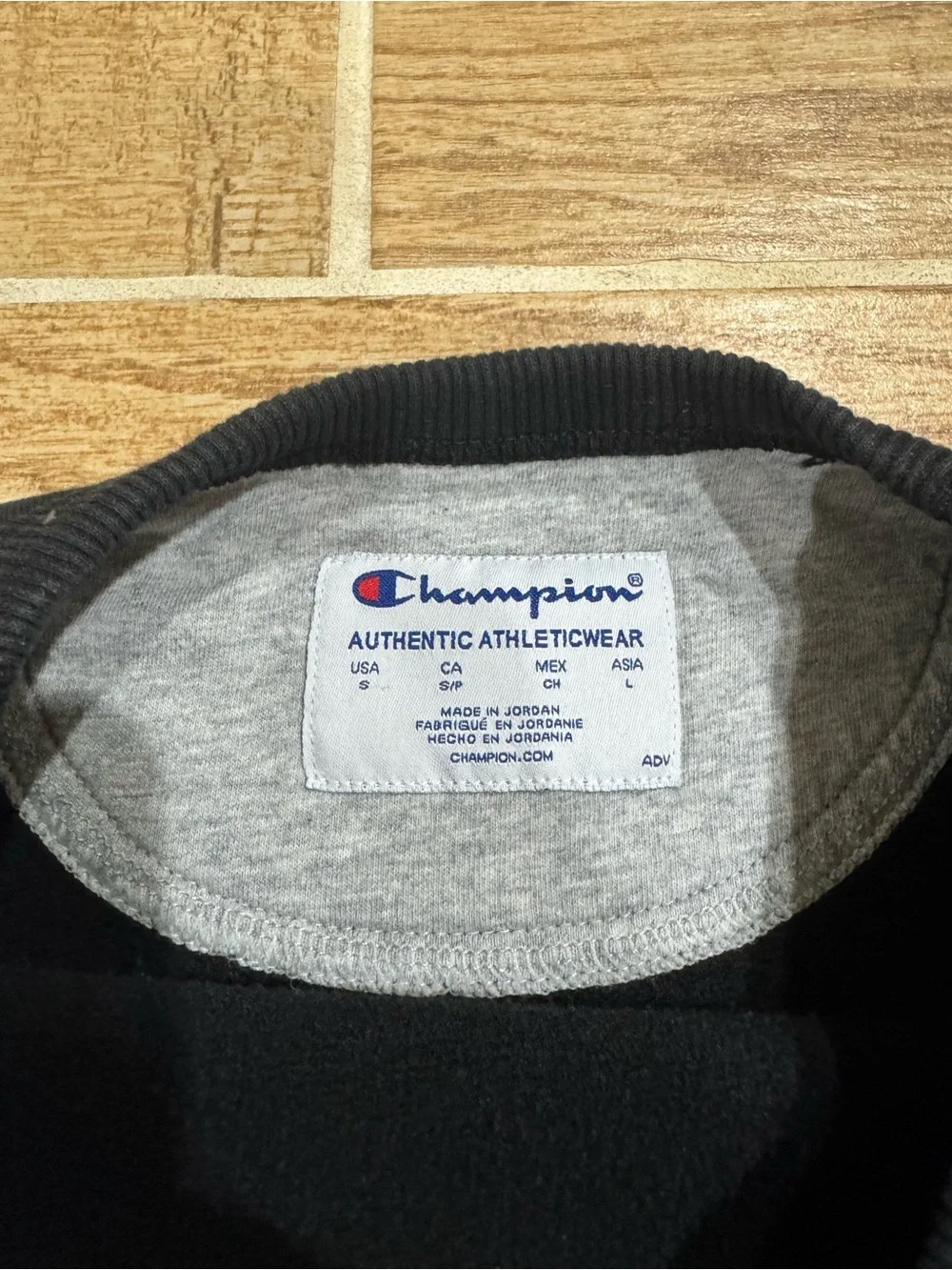 Champion black crewneck sweatshirt